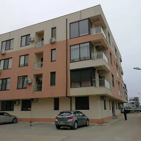 Apartament Limon Campus Constanţa
